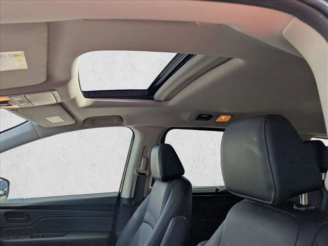 Certified 2025 Honda Odyssey EX-L image 15