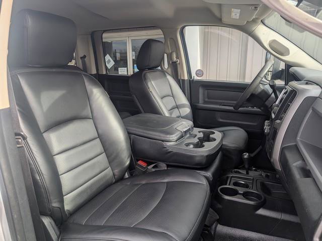 Used 2014 RAM 3500 Tradesman image 19