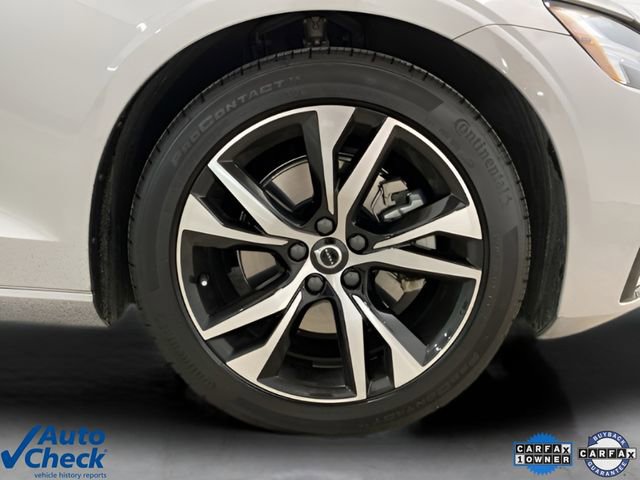 Used 2025 Volvo S60 B5 Core image 95