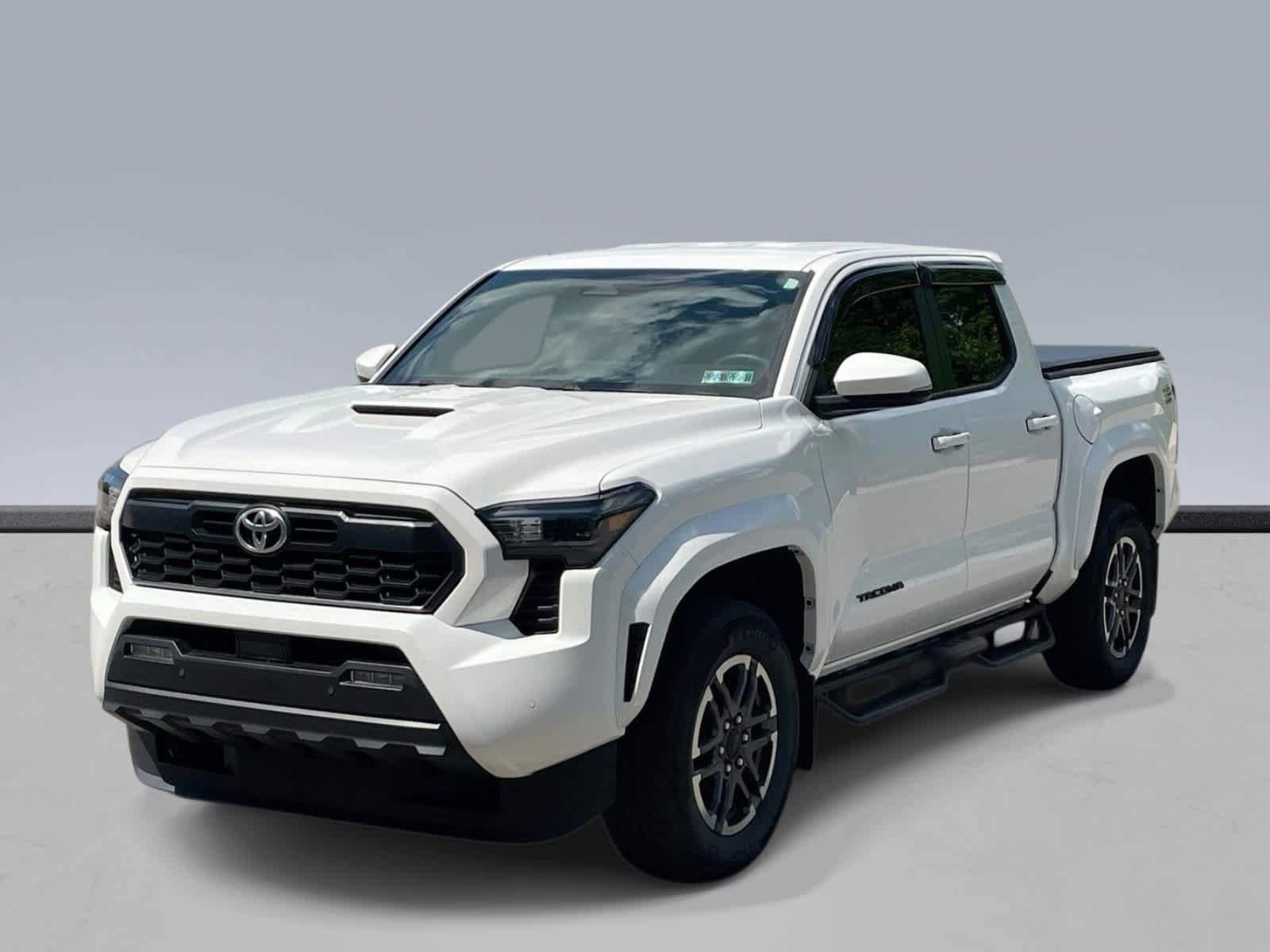 Used 2024 Toyota Tacoma TRD Sport w/ TRD Sport Upgrade Package AWD/4WD image 1