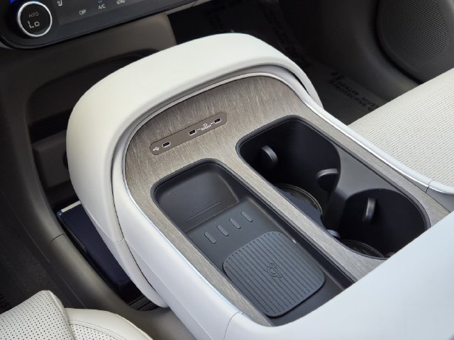 Certified 2026 Hyundai Palisade SEL AWD/4WD image 15