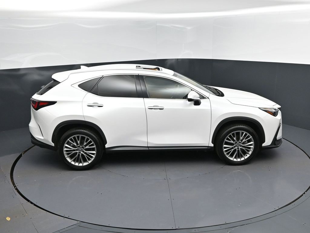 Certified 2025 Lexus NX 350 AWD w/ Accessory Package (2T) image 35