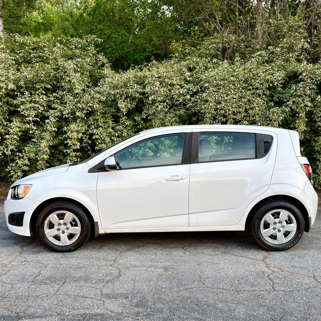 Used 2014 Chevrolet Sonic LS image 1