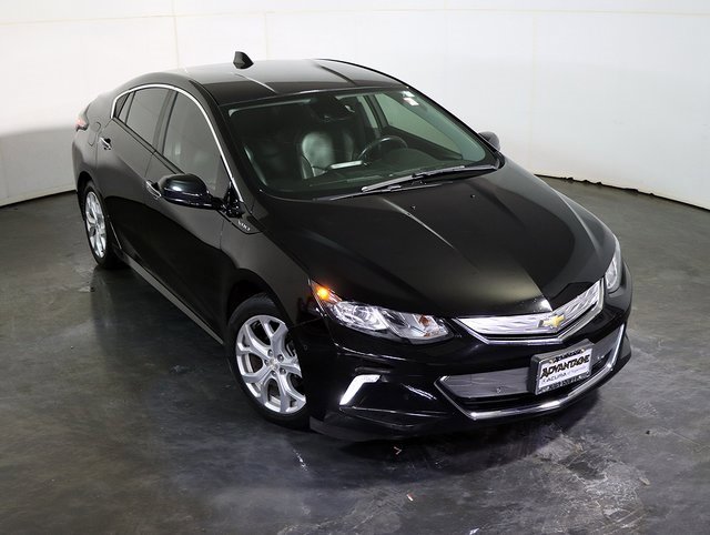 Used 2018 Chevrolet Volt Premier w/ Driver Confidence Package image 7
