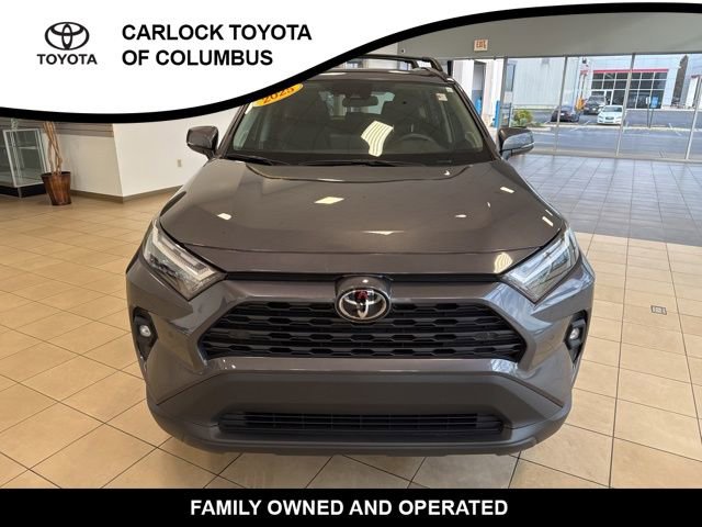 Used 2025 Toyota RAV4 XLE Premium w/ Weather Package FWD image 4