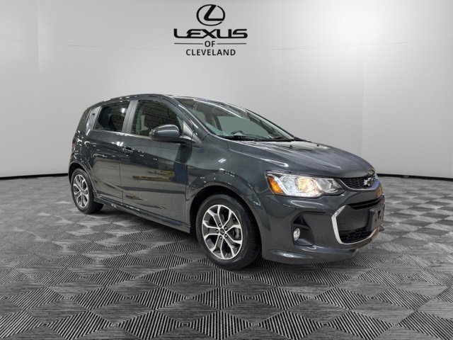 Used 2018 Chevrolet Sonic LT w/ Convenience Package image 2