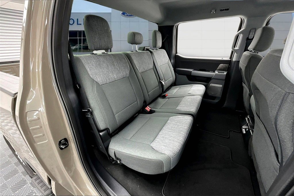 New 2026 Ford F250 XLT w/ XLT Premium Package image 10