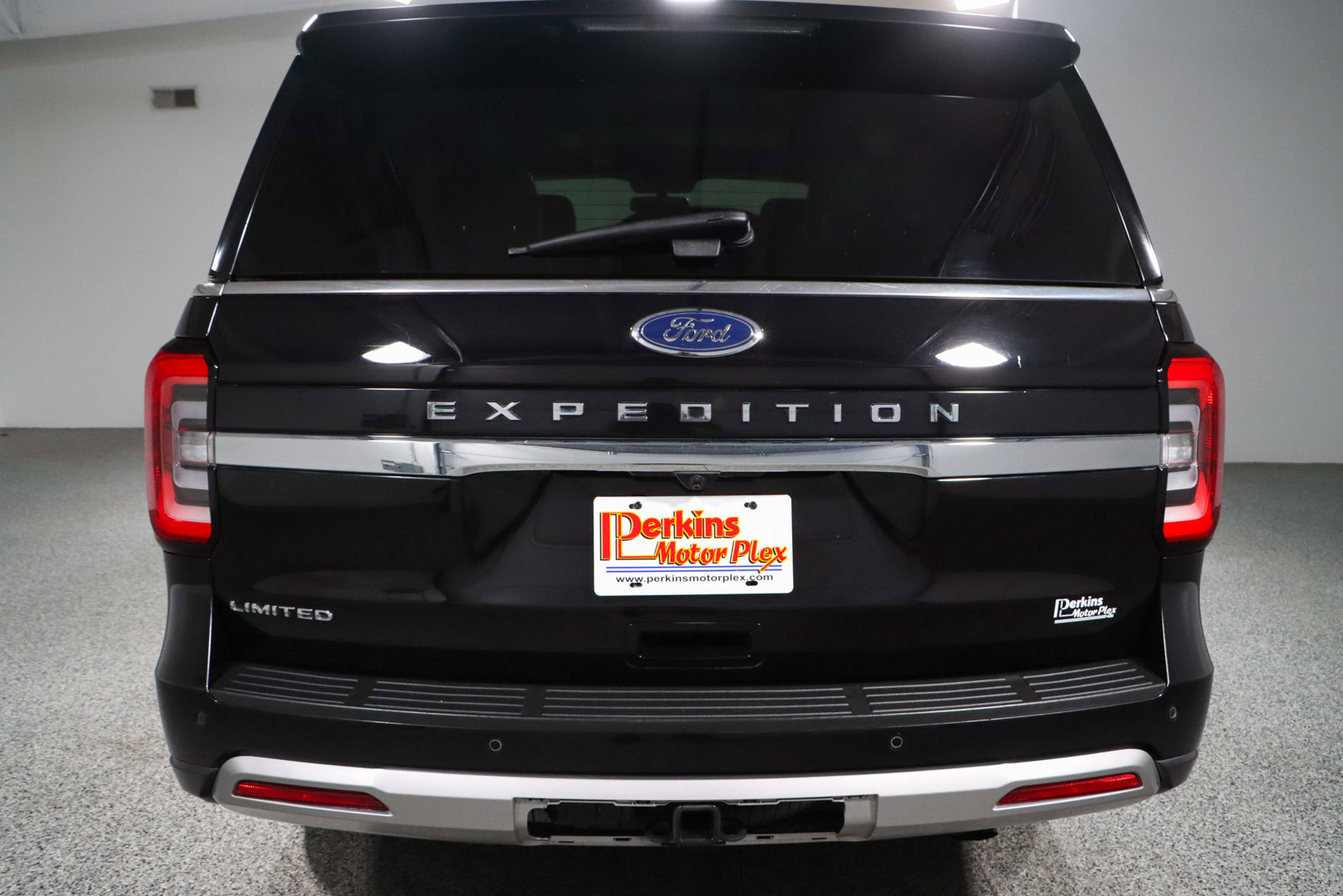 Used 2022 Ford Expedition Limited RWD image 8
