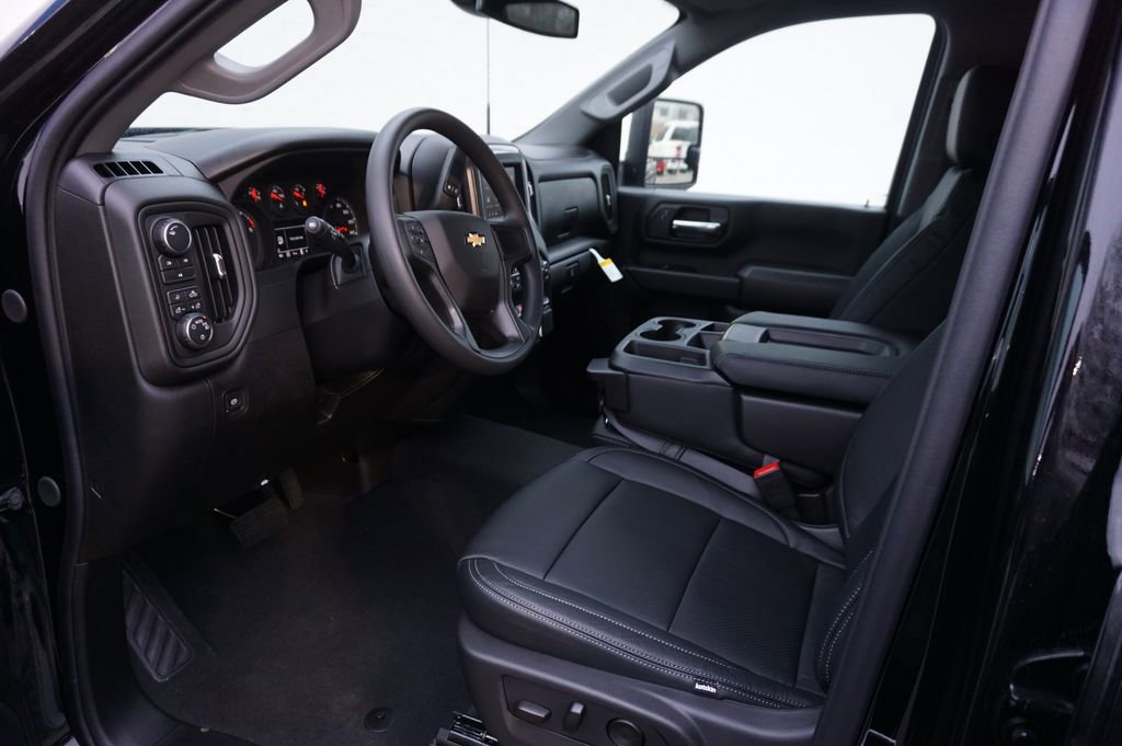 New 2026 Chevrolet Silverado 2500 Custom w/ Custom Value Package image 8