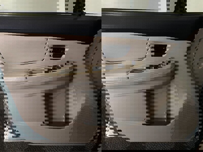 Used 2014 Subaru Impreza 2.0i image 16