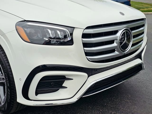 New 2026 Mercedes-Benz GLS 450 4MATIC image 3