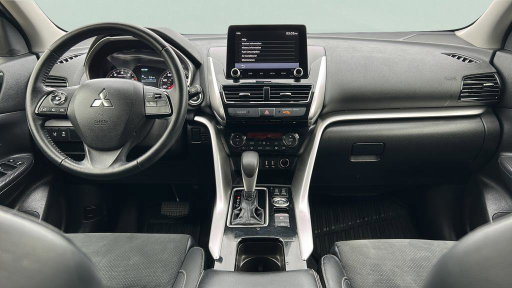 Used 2023 Mitsubishi Eclipse Cross SE image 17