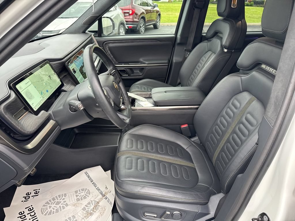 Used 2022 Rivian R1S Launch Edition AWD/4WD image 28