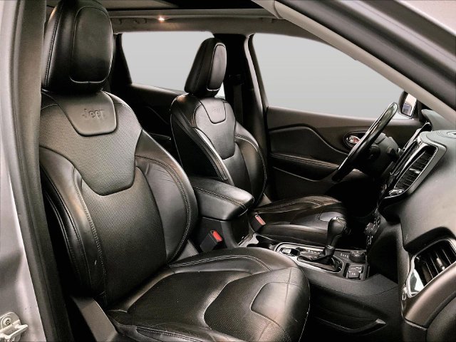 Used 2021 Jeep Cherokee Limited AWD/4WD image 8