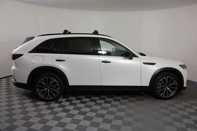 Used 2025 MAZDA CX-70 Plug-In Hybrid w/ Premium Pkg image 9