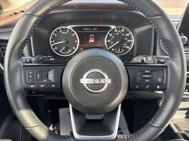 Used 2023 Nissan Rogue SV w/ SV Premium B Package image 40