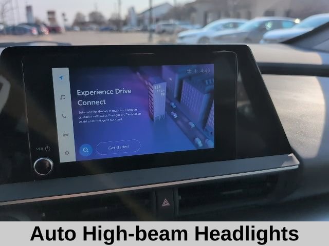 Used 2025 Toyota Prius LE image 7