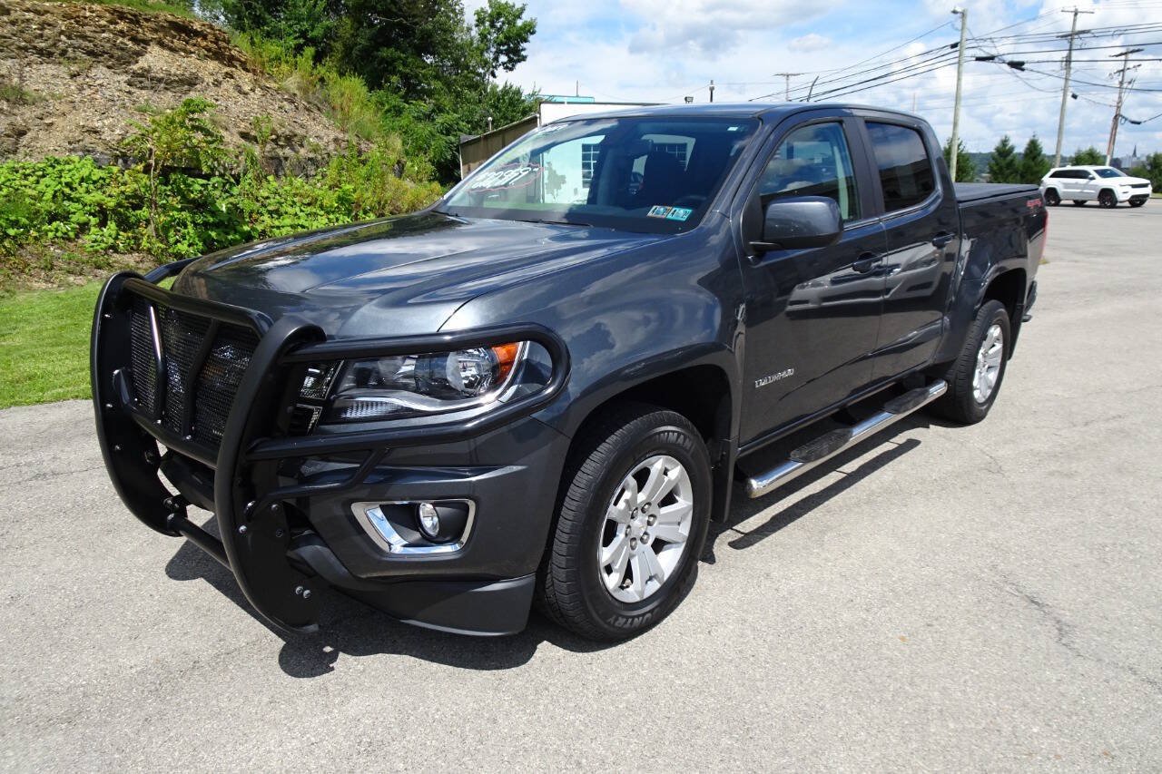 Used 2017 Chevrolet Colorado LT w/ LT Convenience Package AWD/4WD image 2