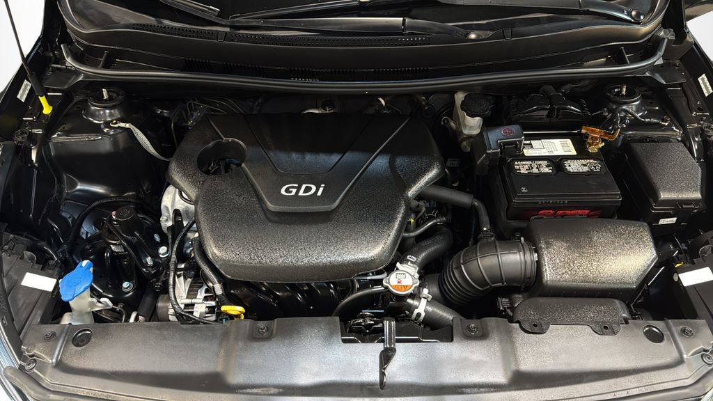 Used 2014 Hyundai Accent SE FWD image 36