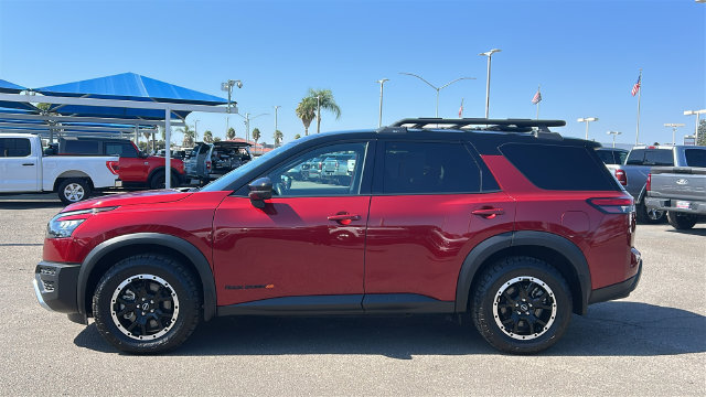 Used 2025 Nissan Pathfinder Rock Creek AWD/4WD image 7