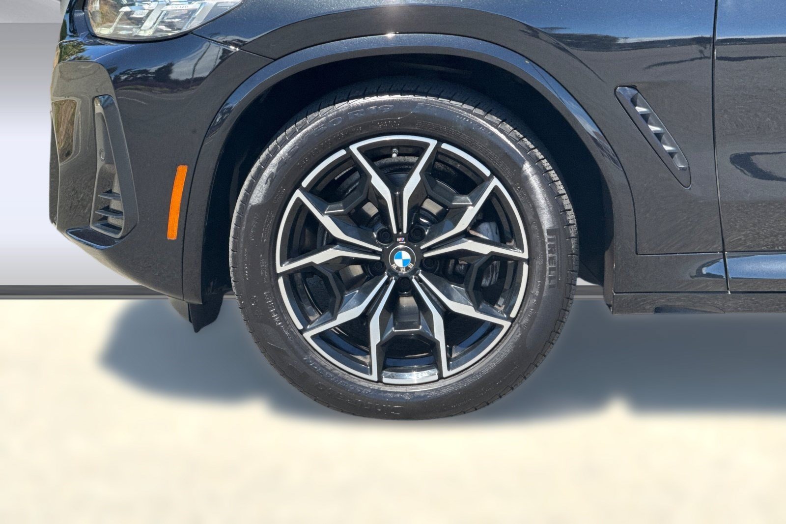 Used 2024 BMW X3 sDrive30i RWD image 11