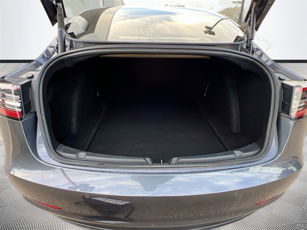 Used 2022 Tesla Model 3 Performance image 24