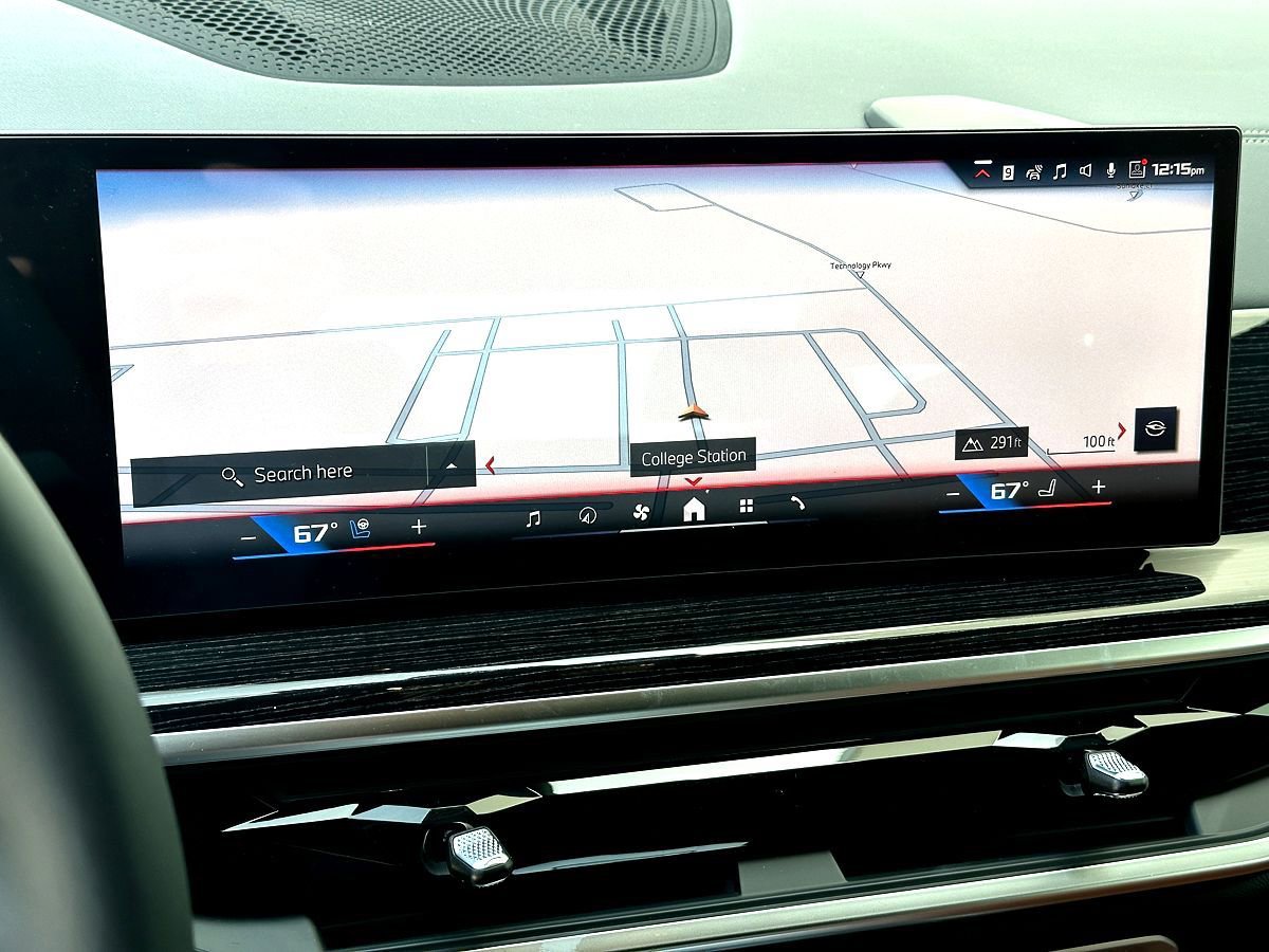 New 2026 BMW X7 M60i image 12