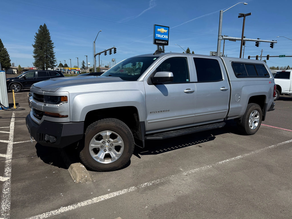 Used 2017 Chevrolet Silverado 1500 LT w/ All Star Edition image 4