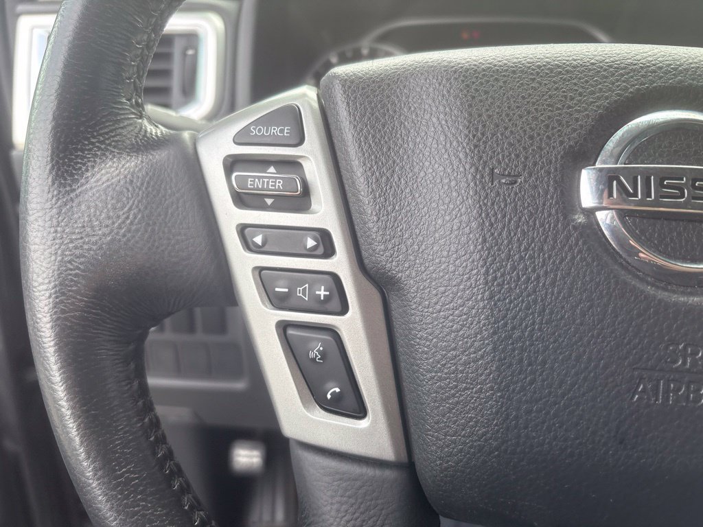 Used 2021 Nissan Titan SV w/ SV Convenience Package AWD/4WD image 22