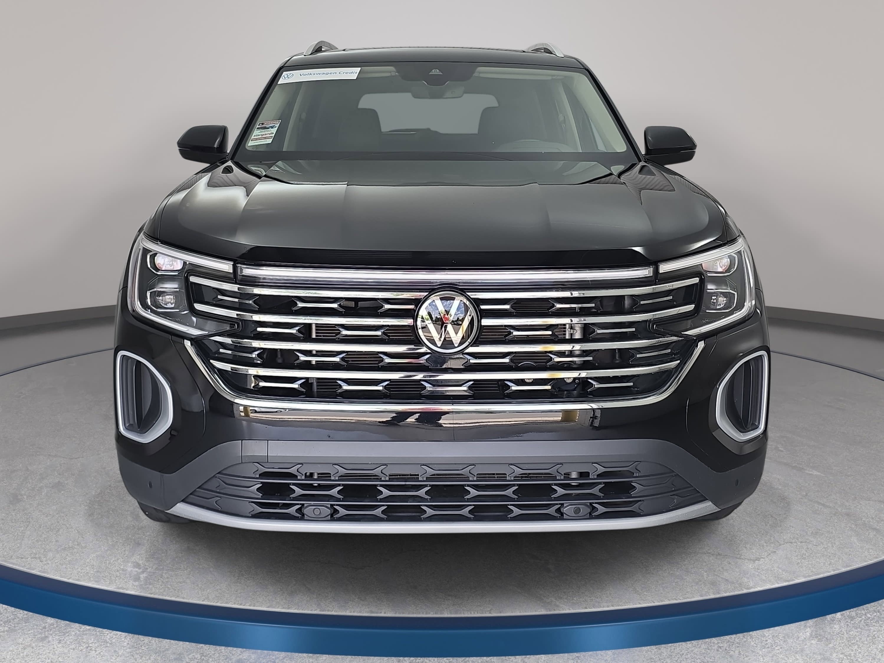 Certified 2025 Volkswagen Atlas SEL AWD/4WD image 2