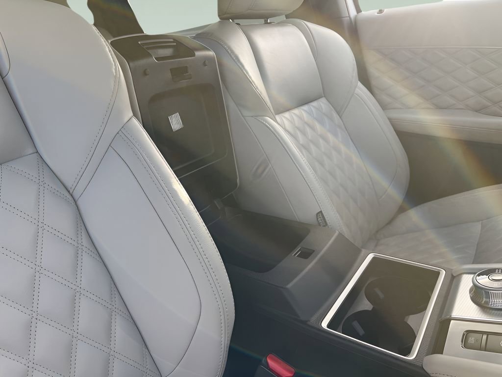 Used 2023 Mitsubishi Outlander SEL image 35