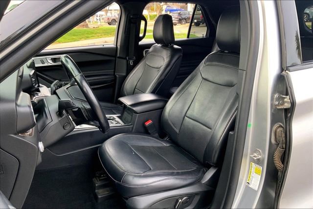 Used 2020 Ford Explorer Limited w/ Class III Trailer Tow Package image 25