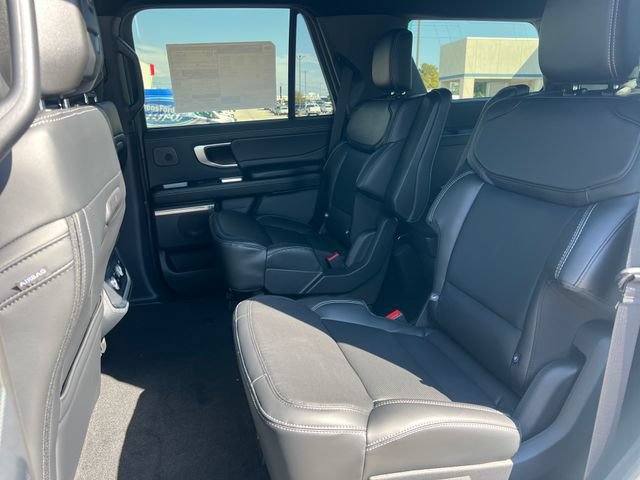 New 2027 Ford Expedition Platinum w/ Stealth Performance Package AWD/4WD image 20