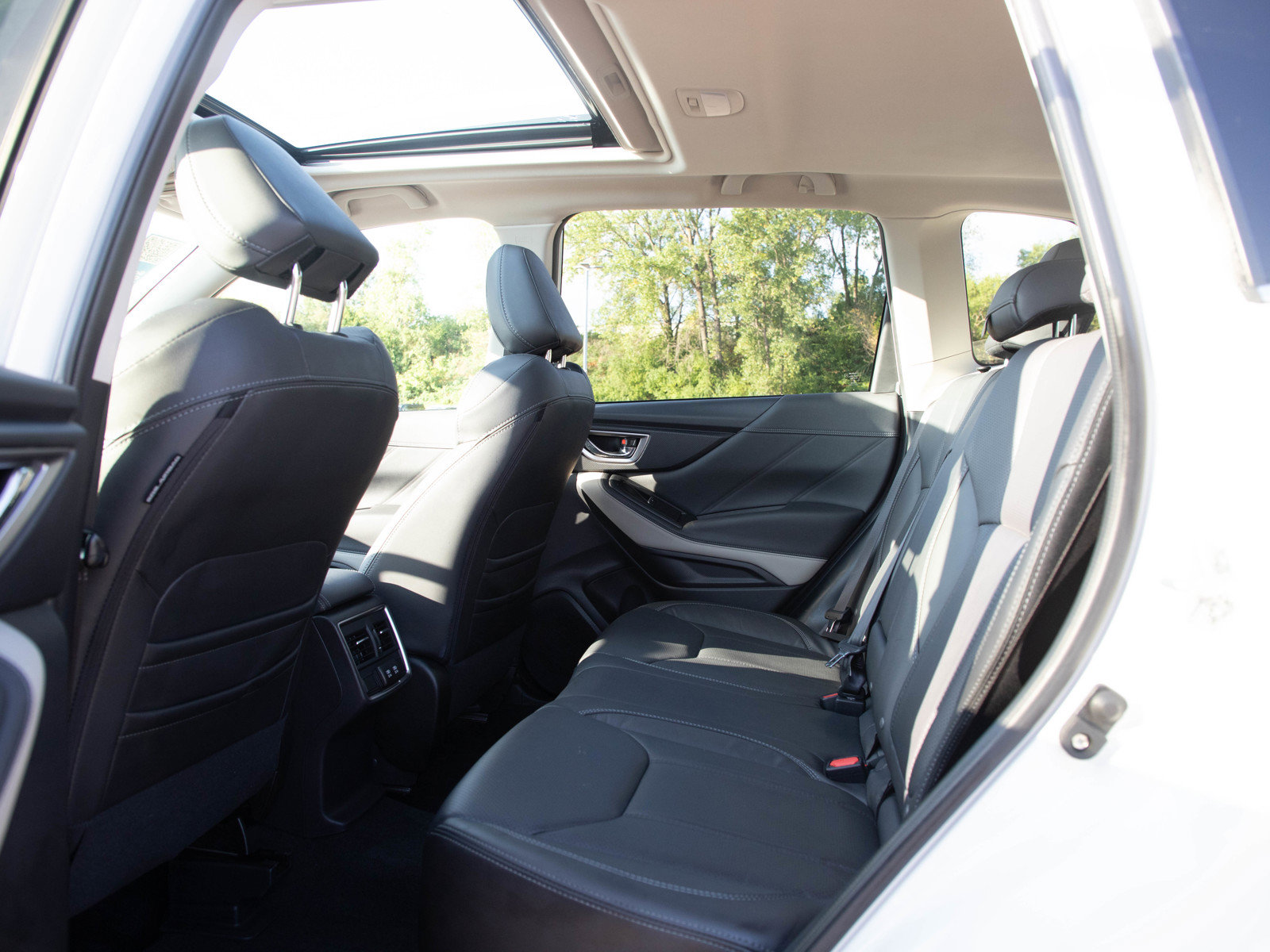 Used 2024 Subaru Forester Limited AWD/4WD image 16
