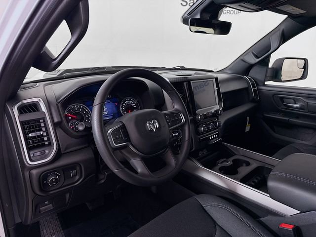 New 2026 RAM 1500 Express AWD/4WD image 9