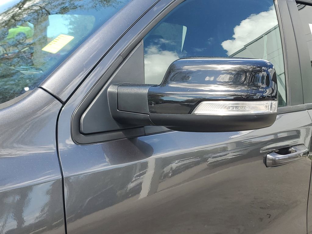 Used 2021 RAM 1500 Big Horn image 12