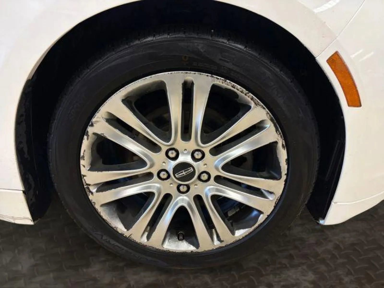 Used 2015 Lincoln MKZ AWD w/ Equipment Group 101A Select image 39