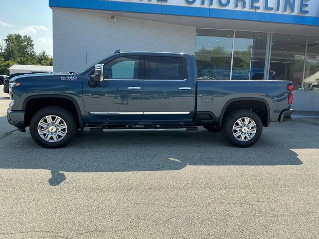 New 2025 Chevrolet Silverado 3500 High Country w/ Technology Package image 2