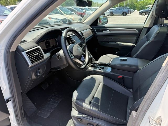 Used 2023 Volkswagen Atlas SEL AWD/4WD image 29