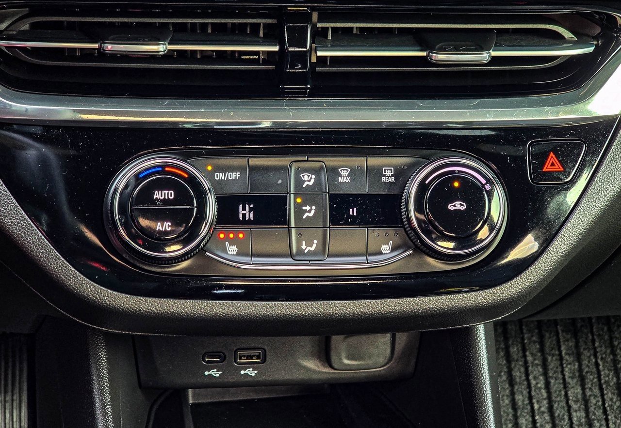 Used 2025 Buick Envista Sport Touring w/ Convenience I Package image 21