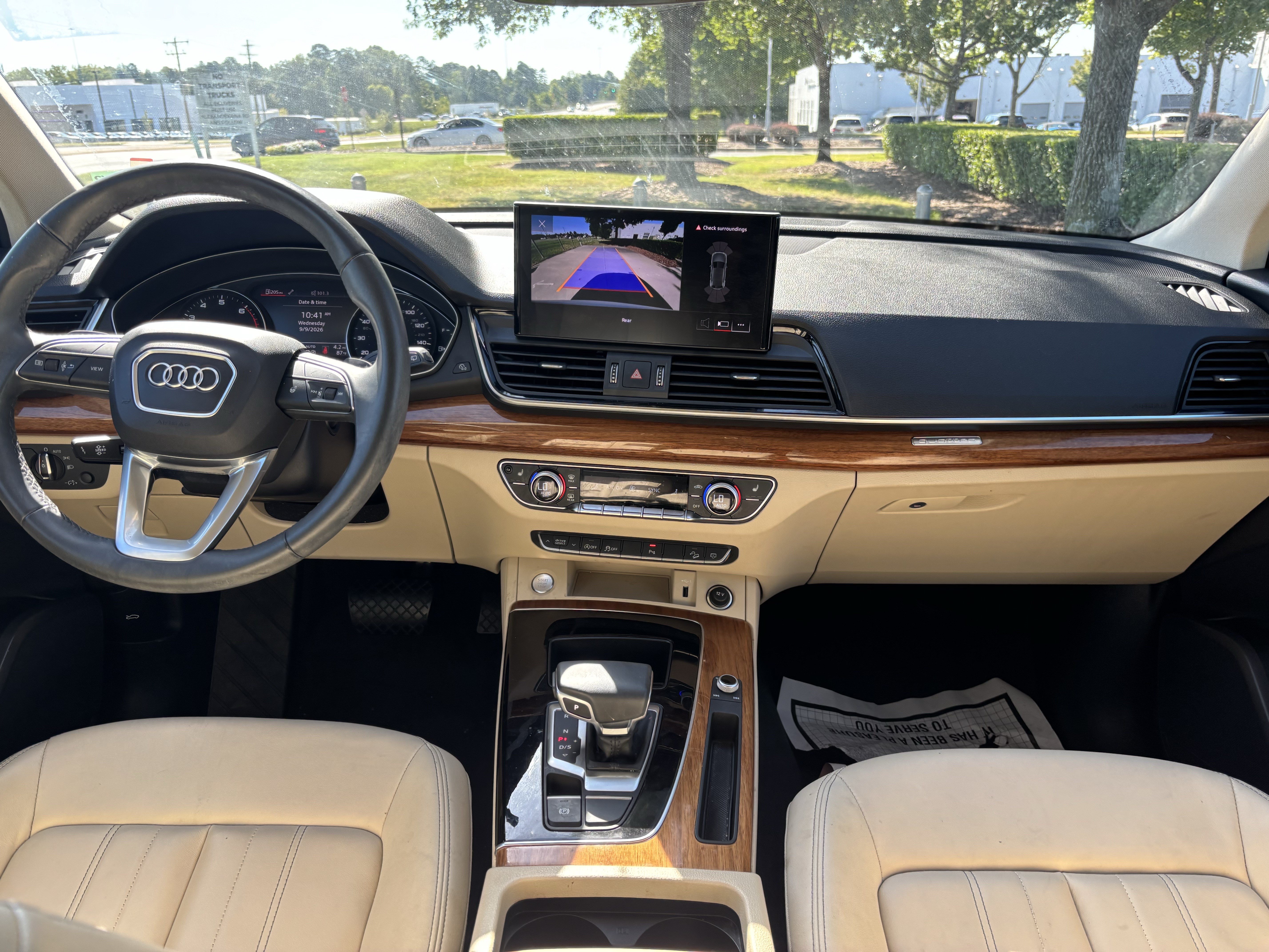 Used 2023 Audi Q5 2.0T Premium w/ Convenience Package AWD/4WD image 33