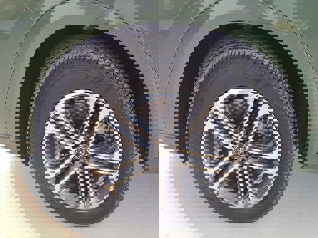 Certified 2025 Audi Q5 Premium Plus w/ Premium Plus image 8