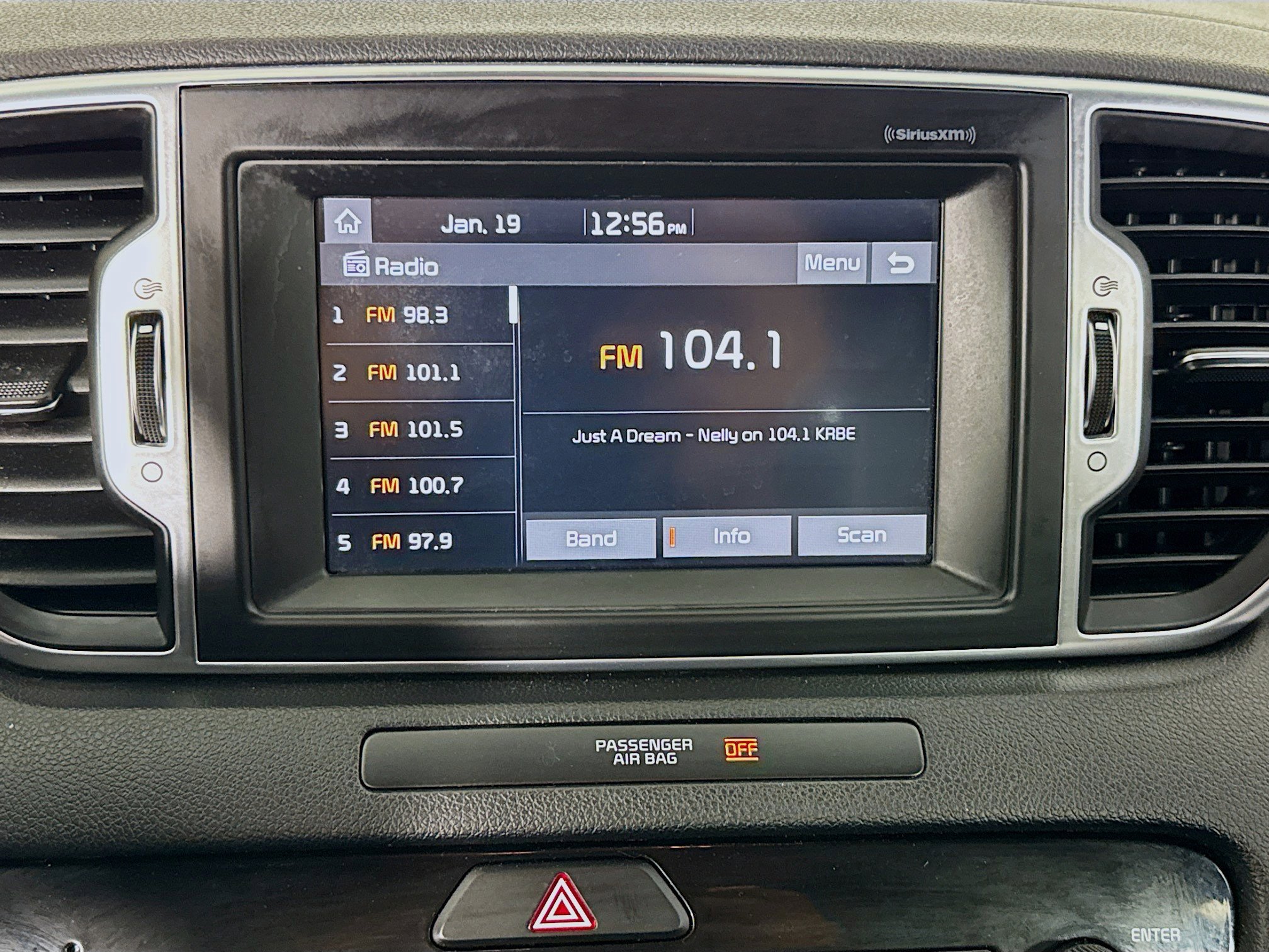 Used 2019 Kia Sportage EX w/ EX Sport Appearance Package image 17