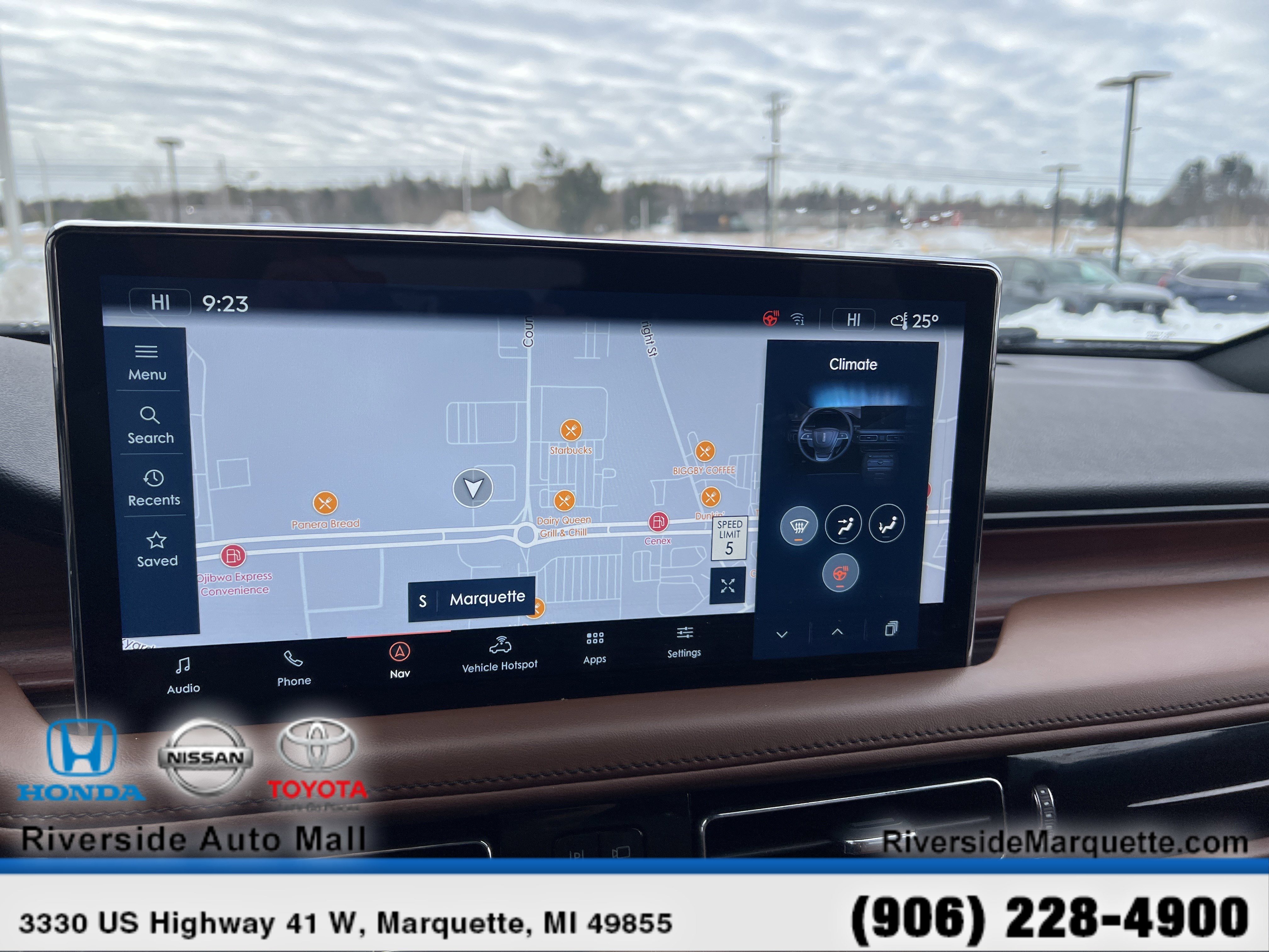 Used 2023 Lincoln Nautilus Reserve w/ Luxury Package image 22