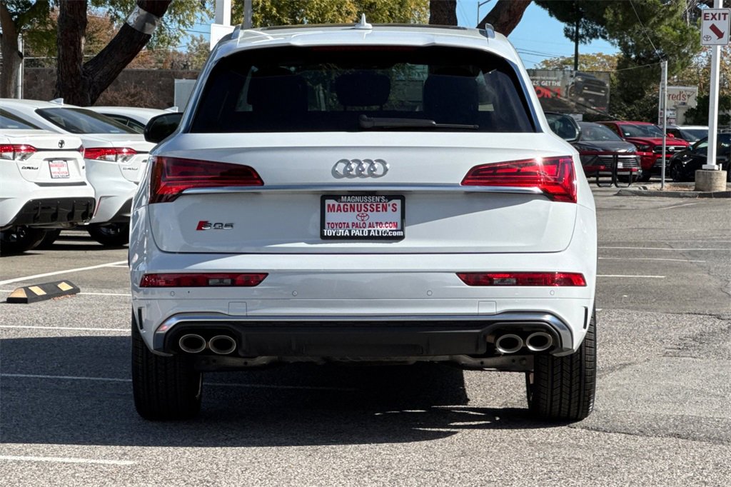 Used 2022 Audi SQ5 Premium image 4