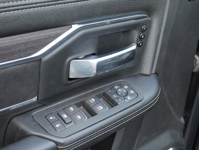 Used 2025 RAM 2500 Laramie image 13