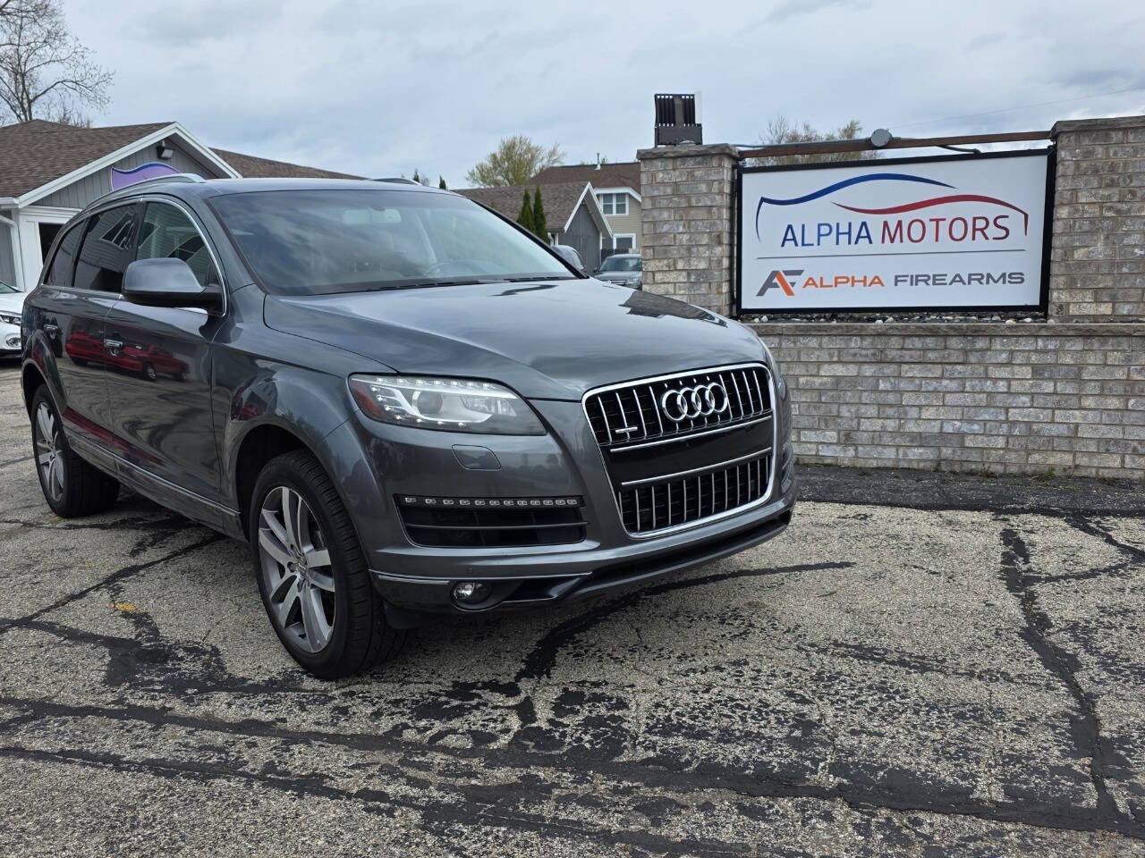 Used 2015 Audi Q7 3.0T Premium Plus w/ Premium Plus Package AWD/4WD image 1