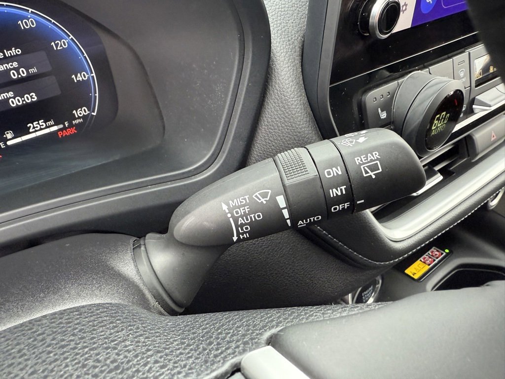 Certified 2025 Toyota Grand Highlander FWD image 32