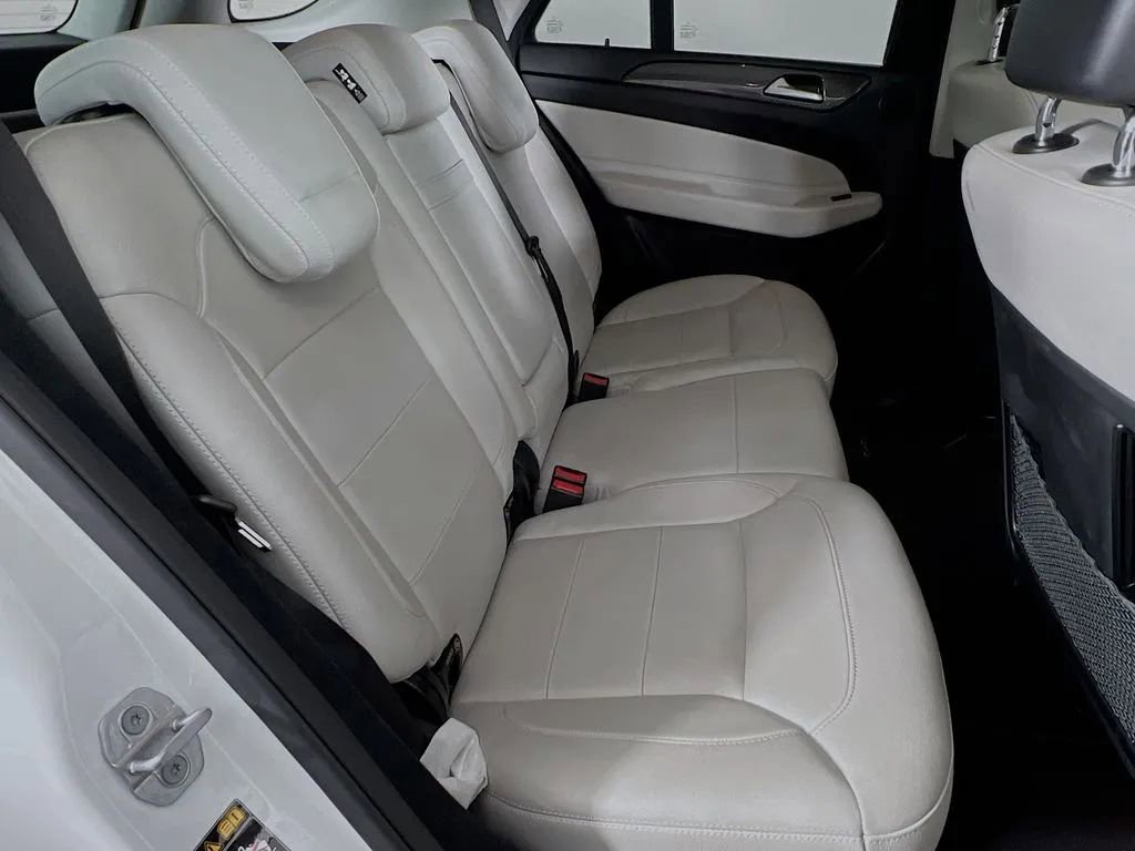 Used 2018 Mercedes-Benz GLE 43 AMG 4MATIC image 28