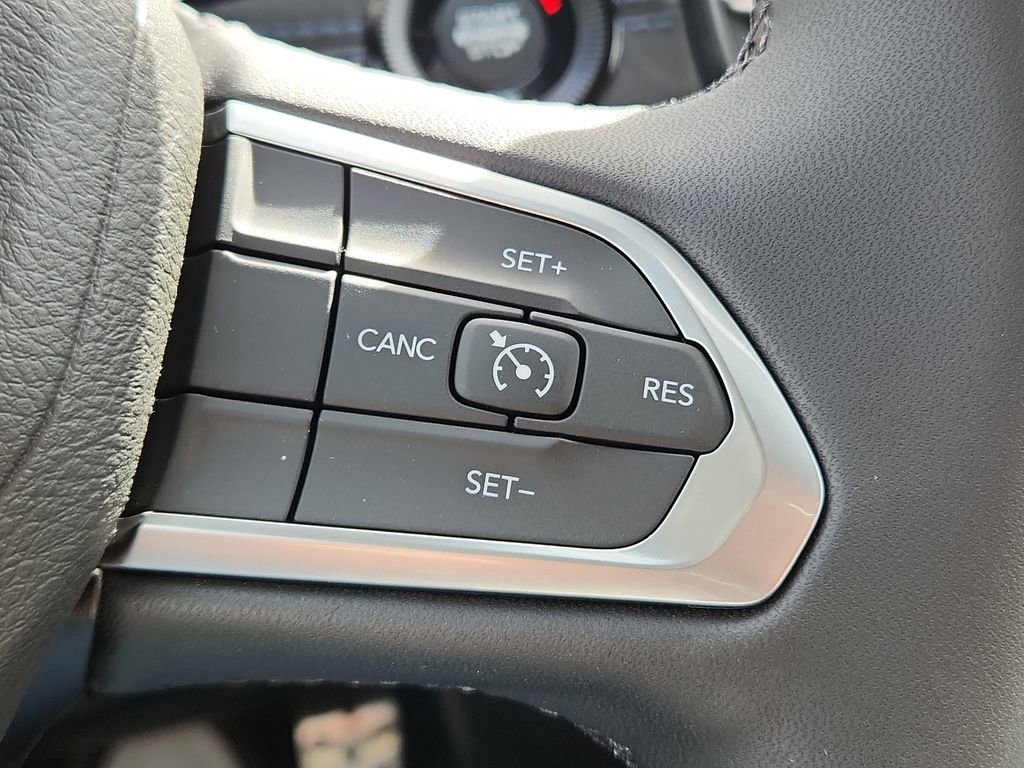 New 2026 Jeep Compass Latitude image 29